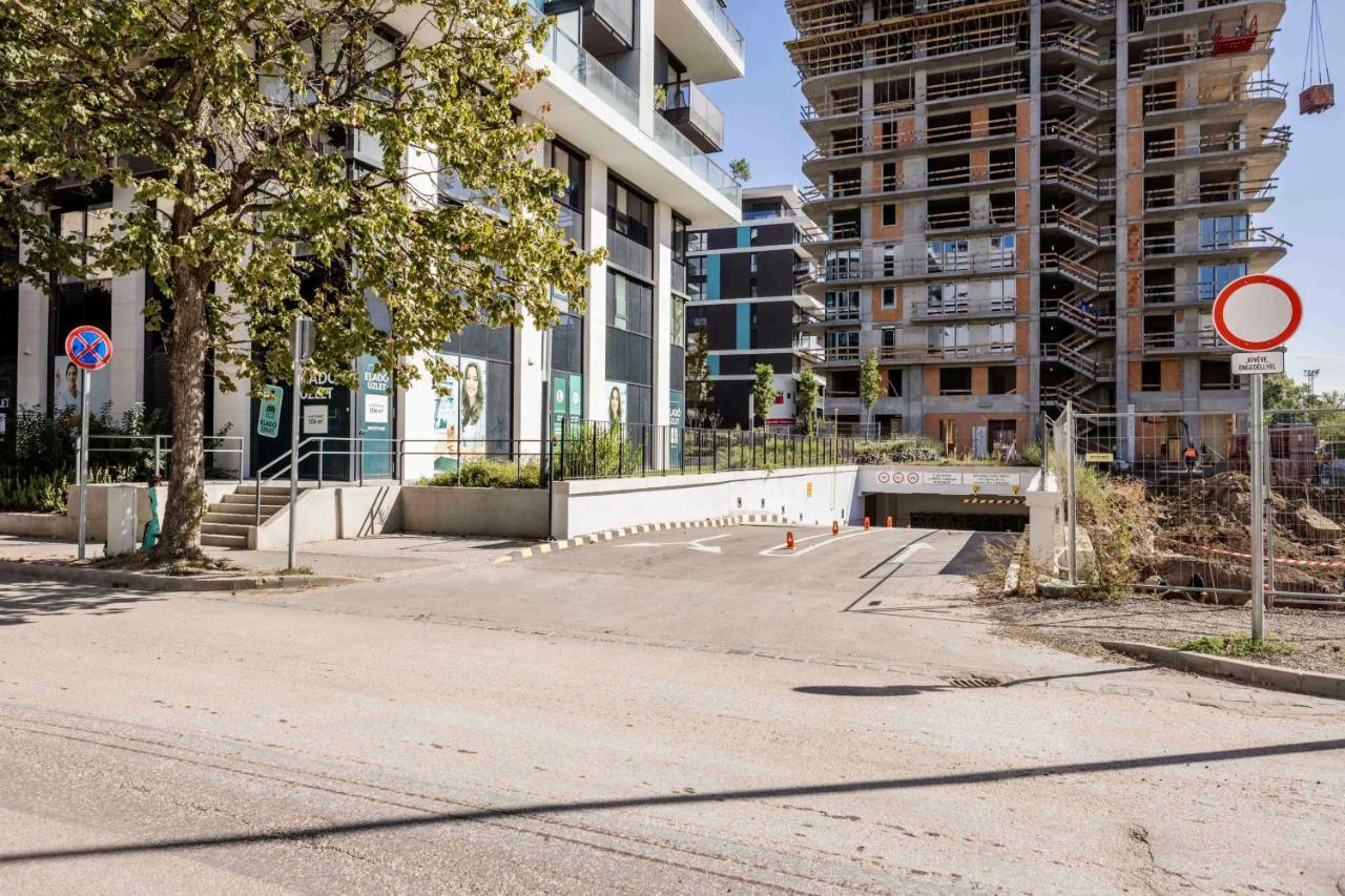 Modern Riverside Apartment With Free Parking Budapest Exterior foto